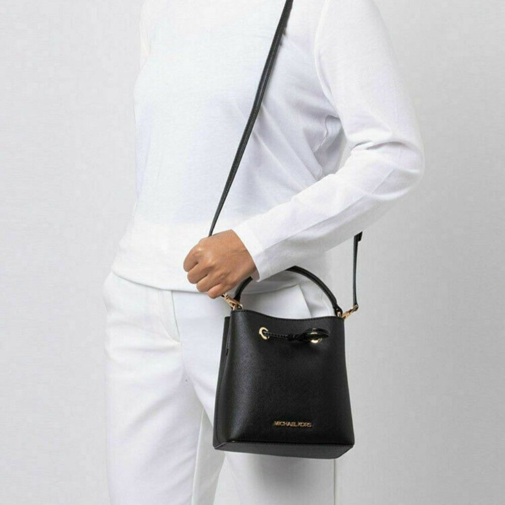 Michael Kors Suri Leather Small Bucket Bag Black Crossbody Gold Hardware